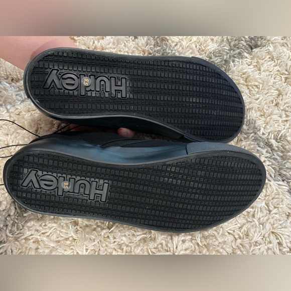 Mens new Hurley slip on shoes - Picture 3 of 8